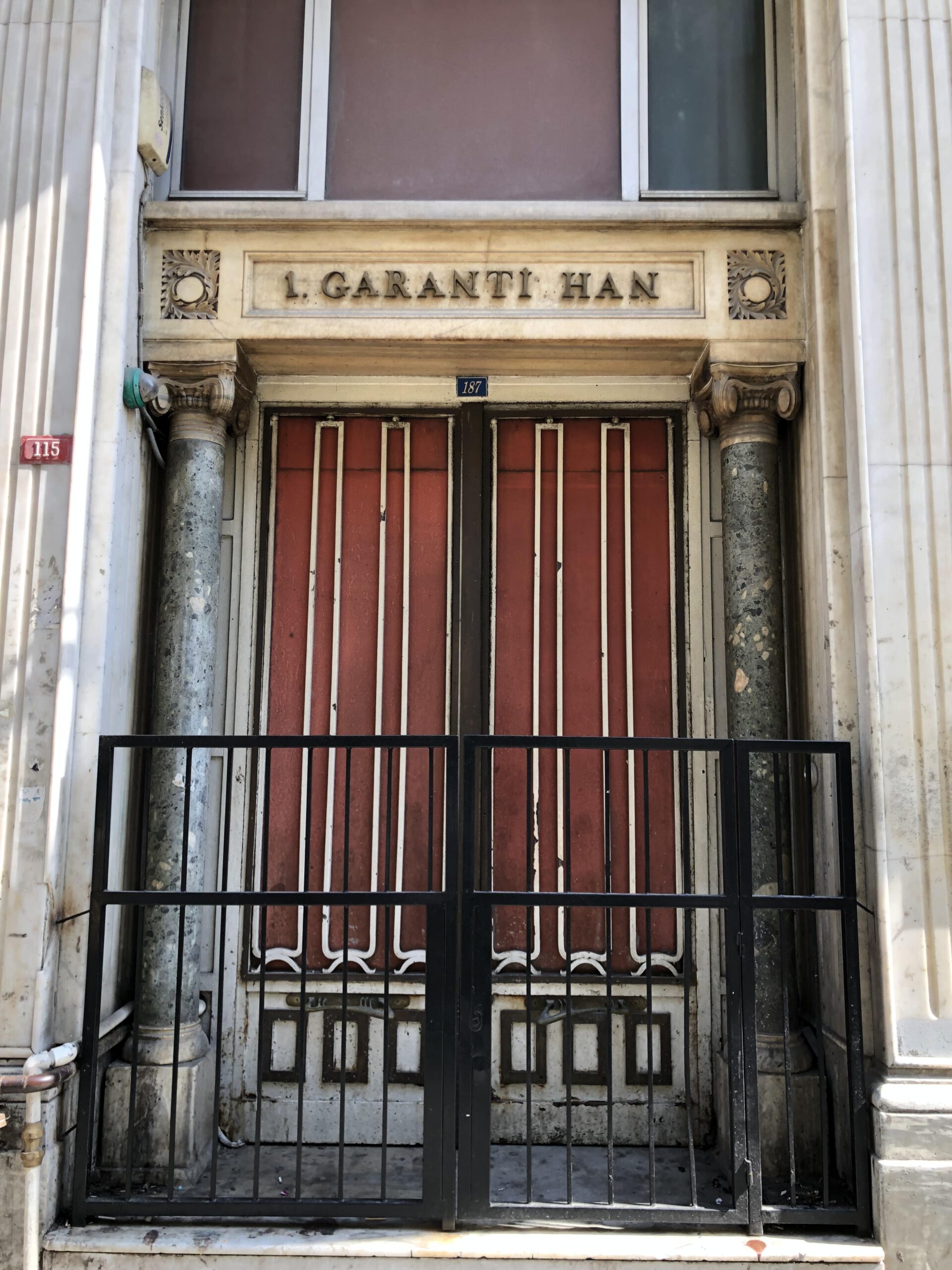 1. Garanti Han Kapısı