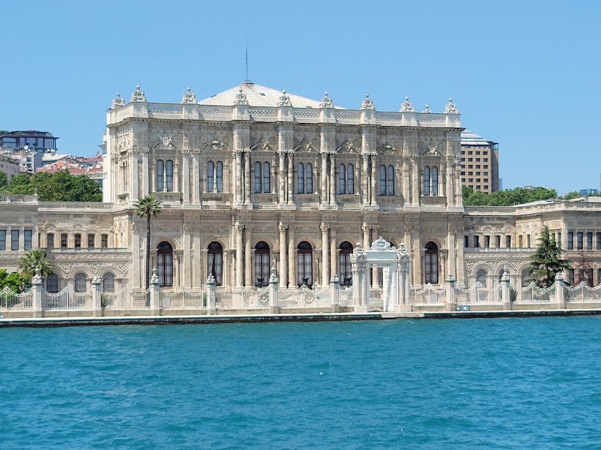 Dolmabahçe Sarayı — İstanbul