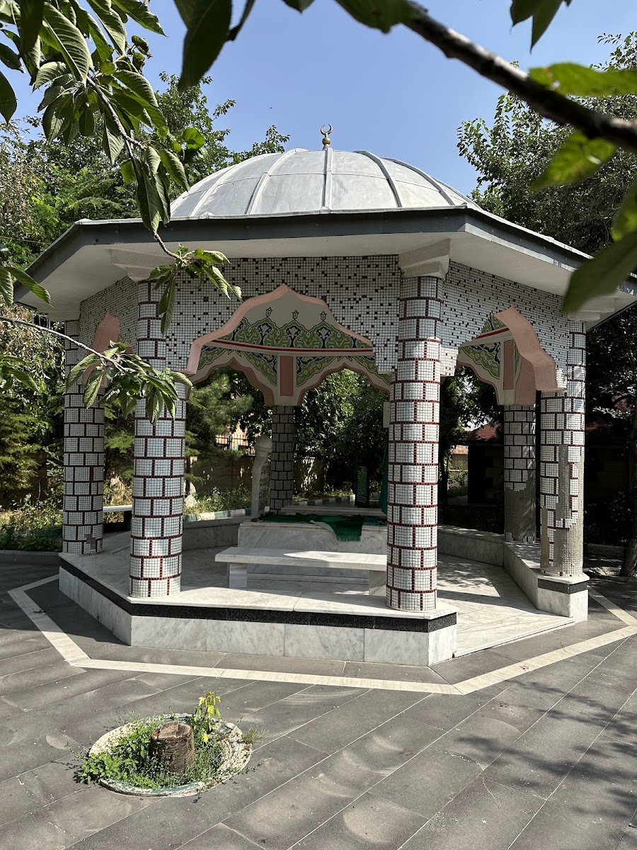 Müştak Baba Türbesi 2 Müştak Baba Türbesi