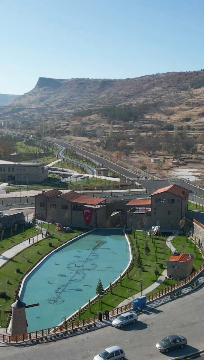 Mostar Köprüsü - Cappadocia Water Light Stage — Nevşehir
