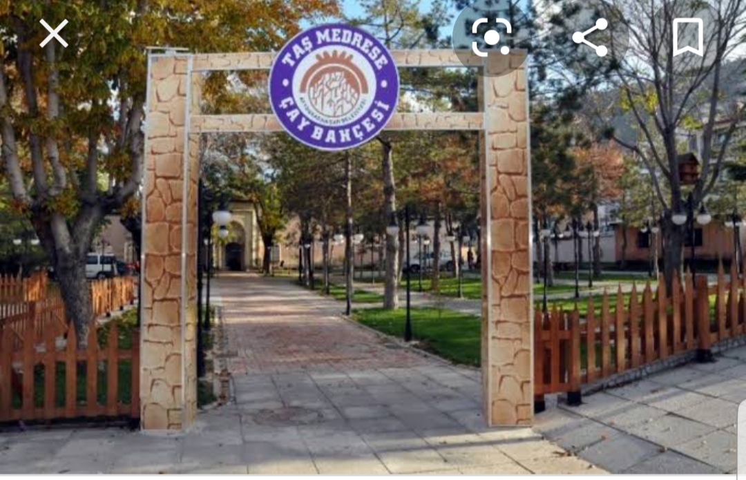 Taş Medrese (Gedik Ahmet Paşa Medresesi)