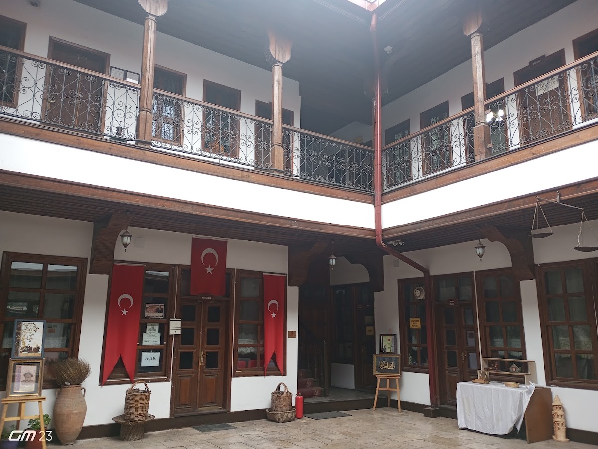 Sivas Belediyesi İhramcızade Kültür Ve Sanat Merkezi