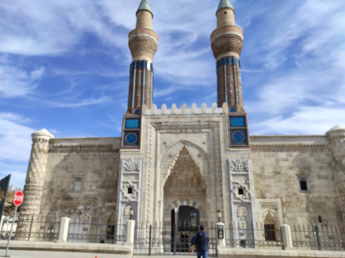 Gökmedrese Vakıf Müzesi — Sivas