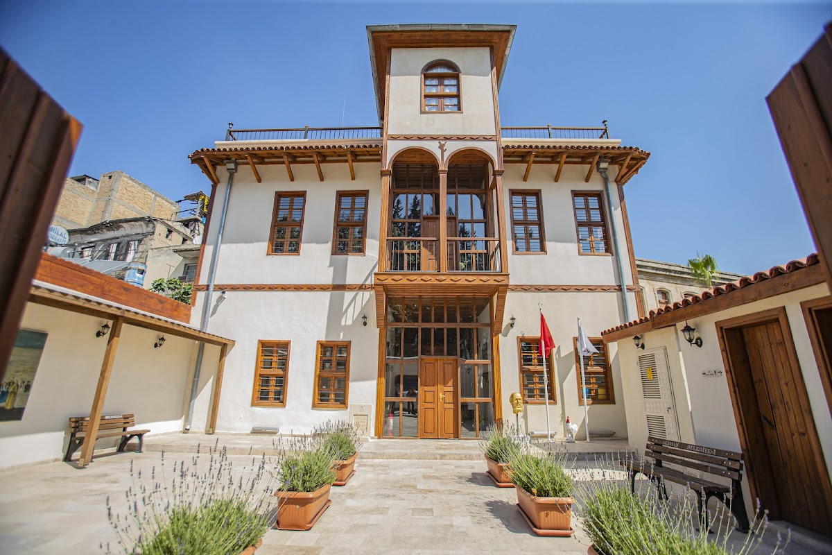 İlter UZEL Tıp ve Diş Hekimliği Müzesi 2 İlter UZEL Tıp ve Diş Hekimliği Müzesi