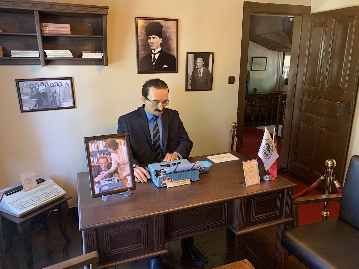 Odunpazarı Belediyesi Tayfun Talipoğlu Daktilo Müzesi