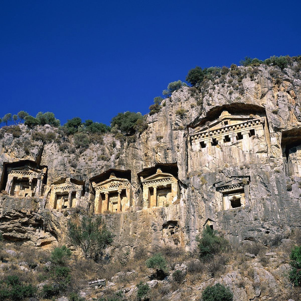 Kaunos Kral Mezarları 2 Kaunos Kral Mezarları
