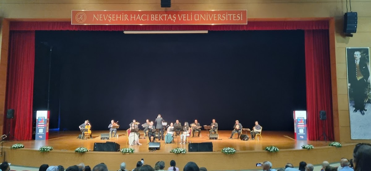 Nevşehir Hacı Bektaş Veli Üniversitesi Toplantı Ve Kongre Merkezi 2 Nevşehir Hacı Bektaş Veli Üniversitesi Toplantı Ve Kongre Merkezi