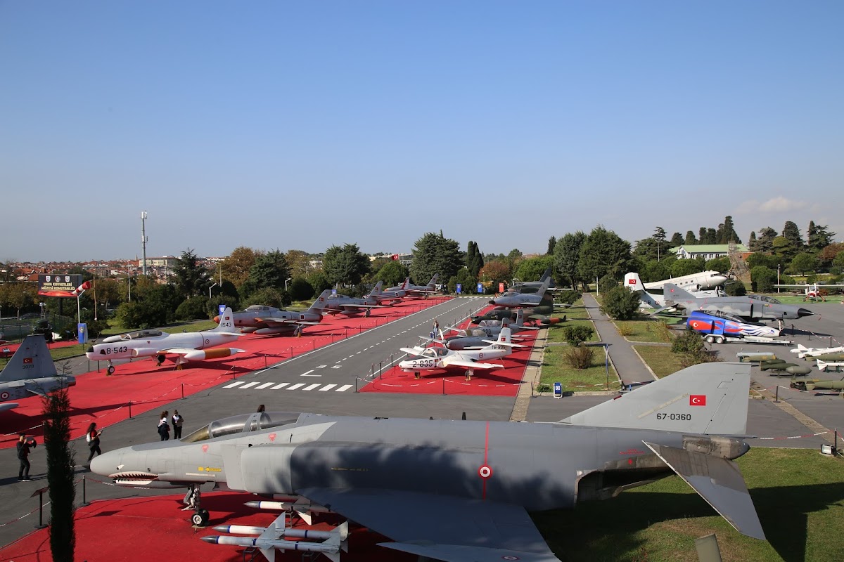İstanbul Hava Kuvvetleri Müzesi 2 İstanbul Hava Kuvvetleri Müzesi