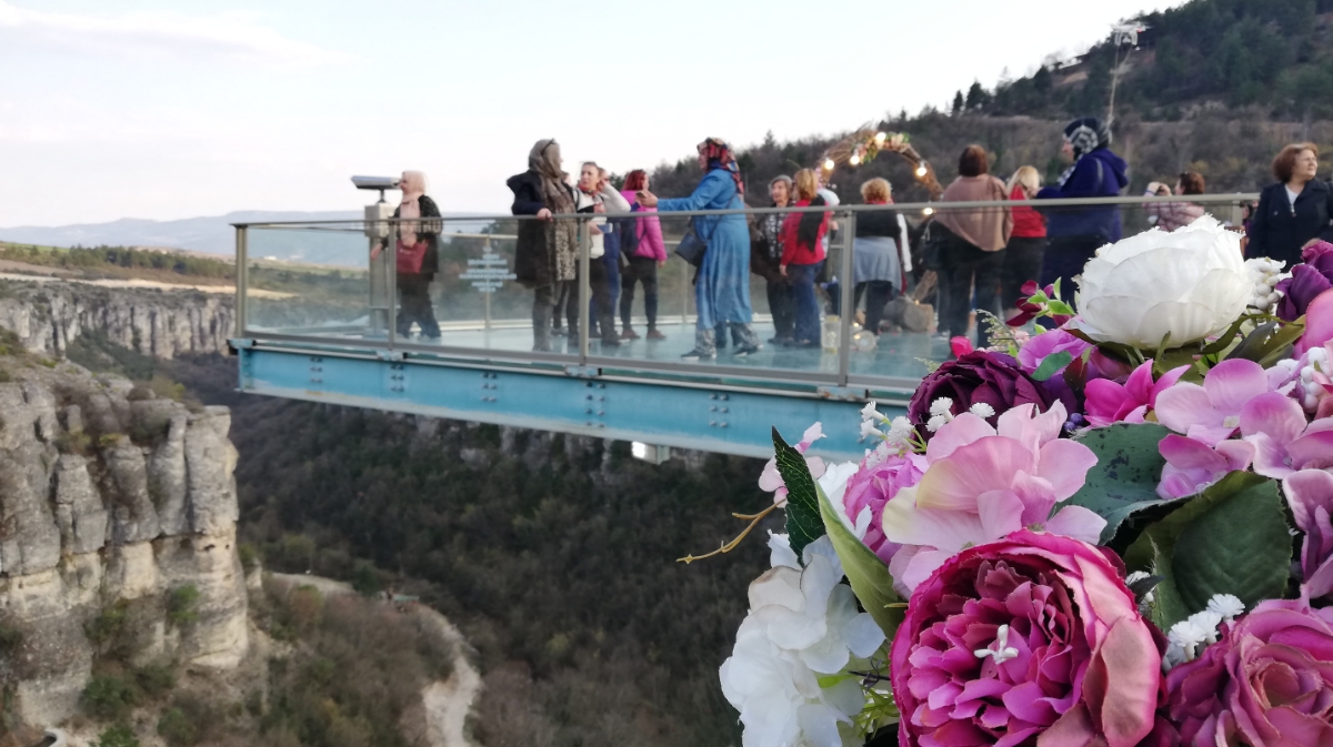 Kristal Cam Teras — Karabük