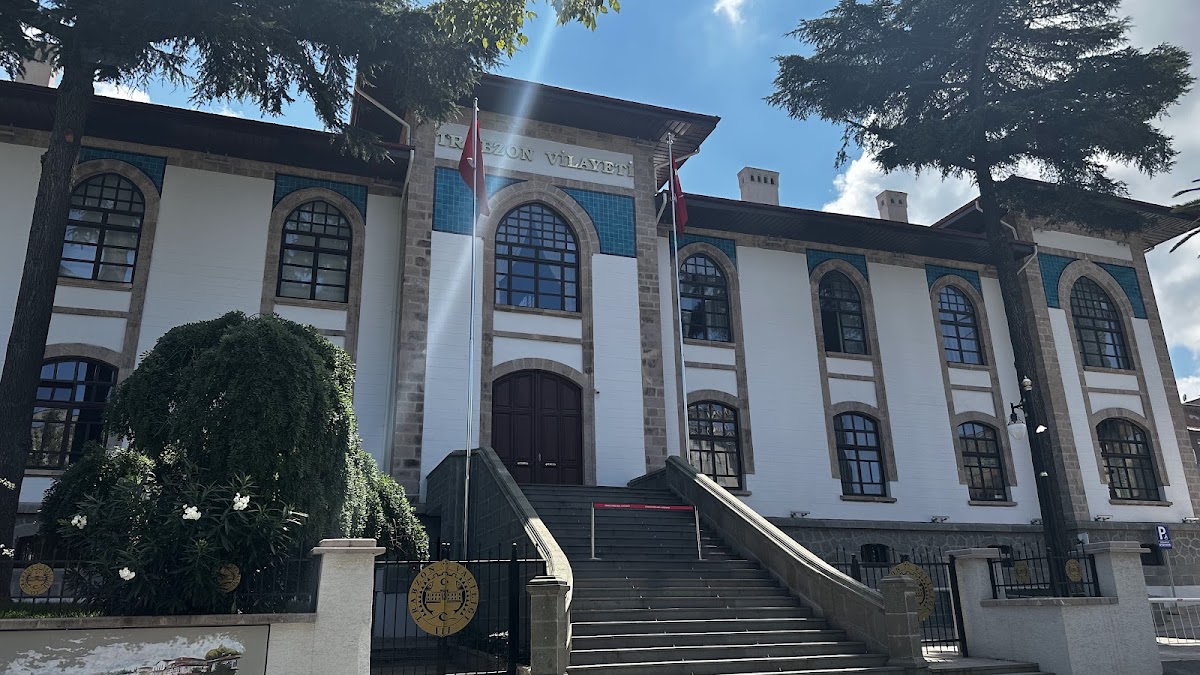 Trabzon Eski Hükumet Binası — Trabzon
