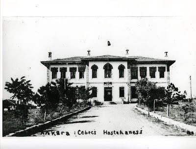 A.Ü Tıp Fakültesi Başhekimlik Binası