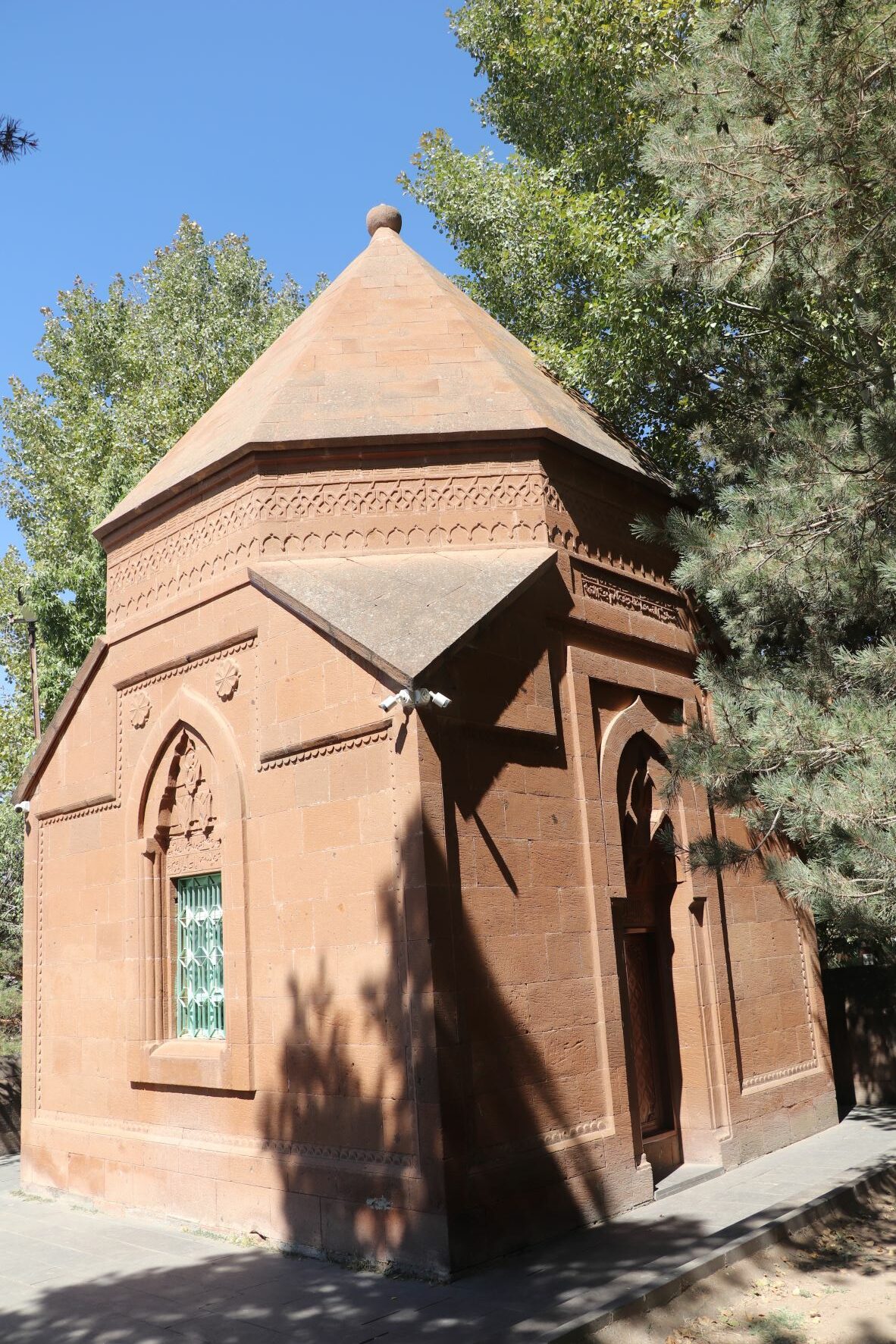 Abdurrahman Gazi Türbesi