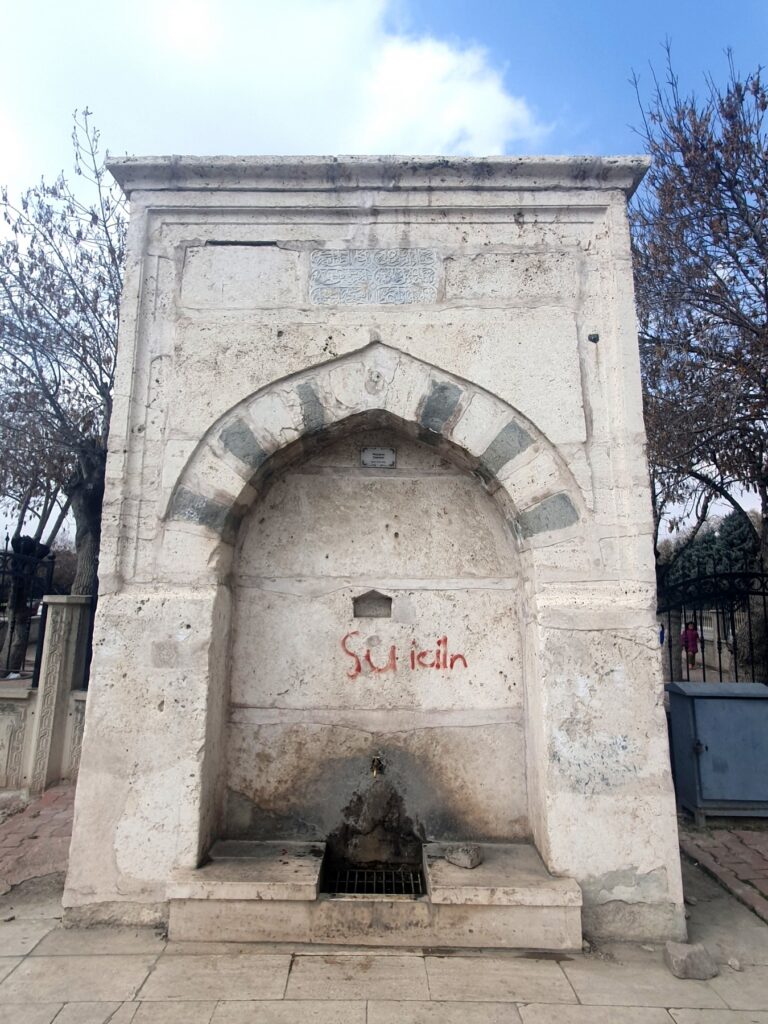 Ak Çeşme, Konya