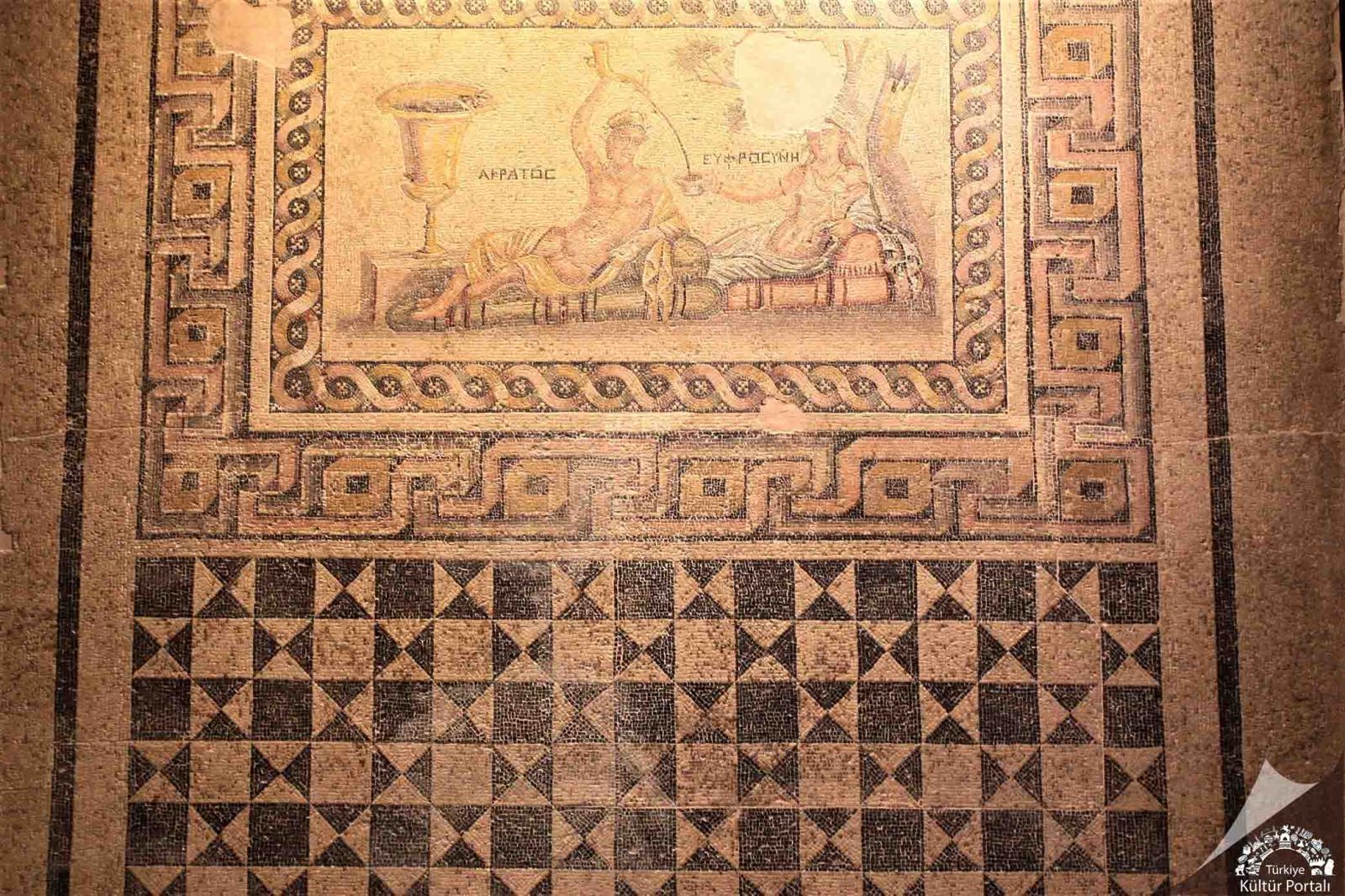 Akratos ve Euphrosine Mozaiği