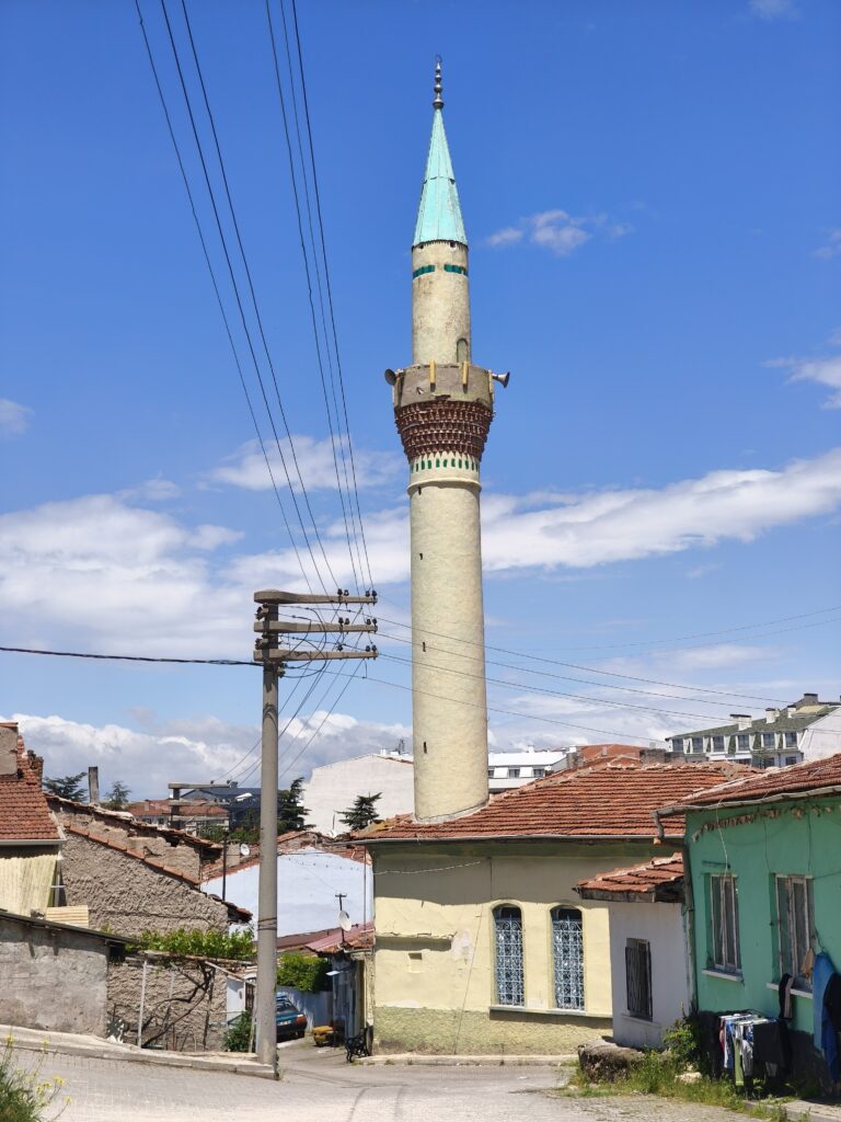 Alanönü Camii