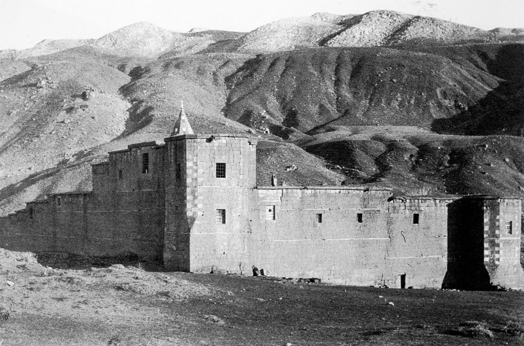 Amırdol Manastırı