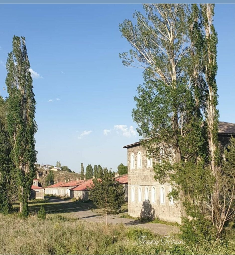 Ardahan Aziziye Kışlası