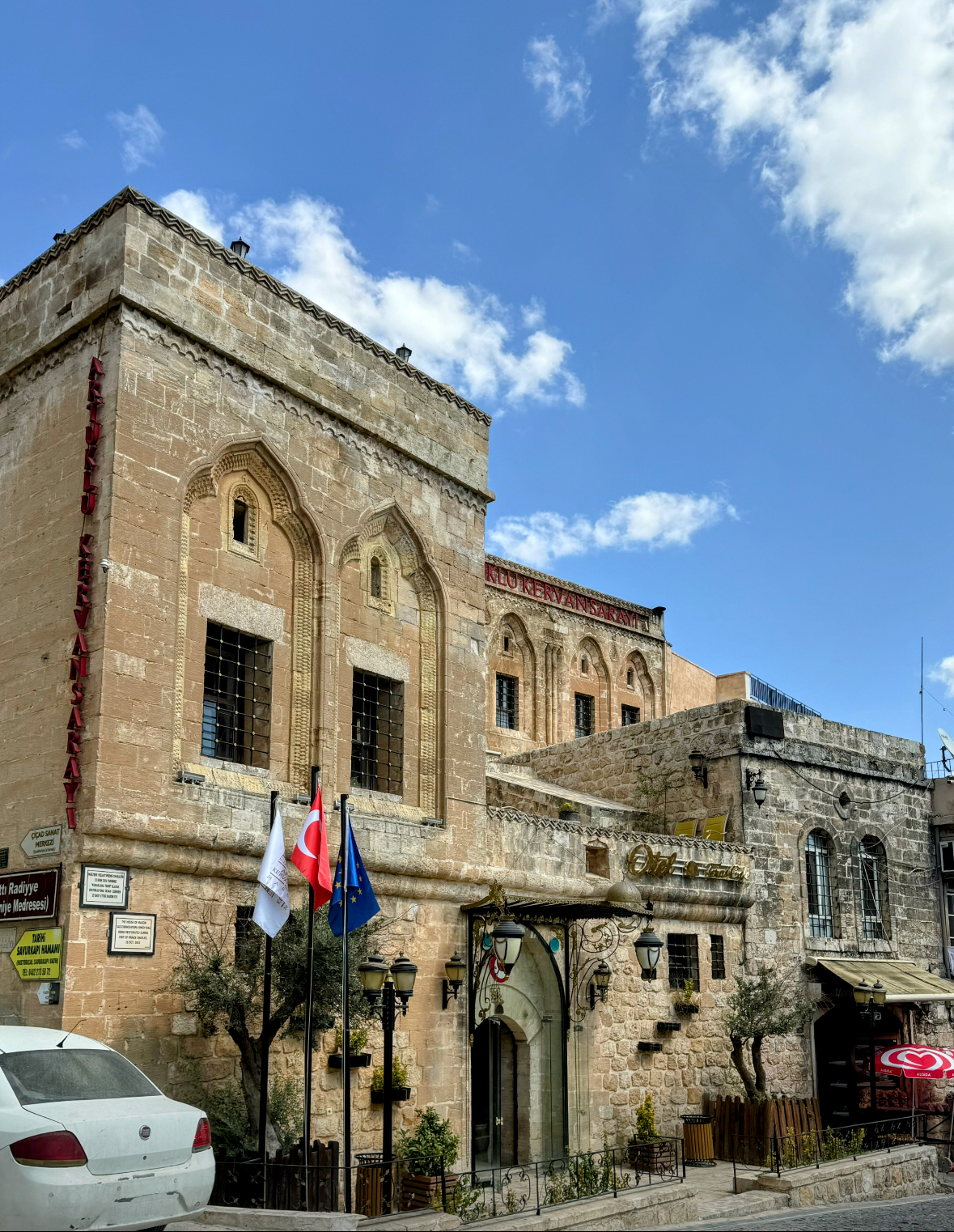 Artuklu Kervansarayı