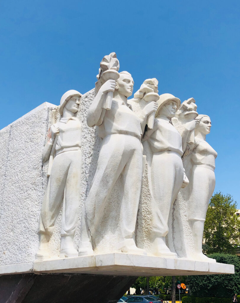 Atatürk Anıtı, Eskişehir