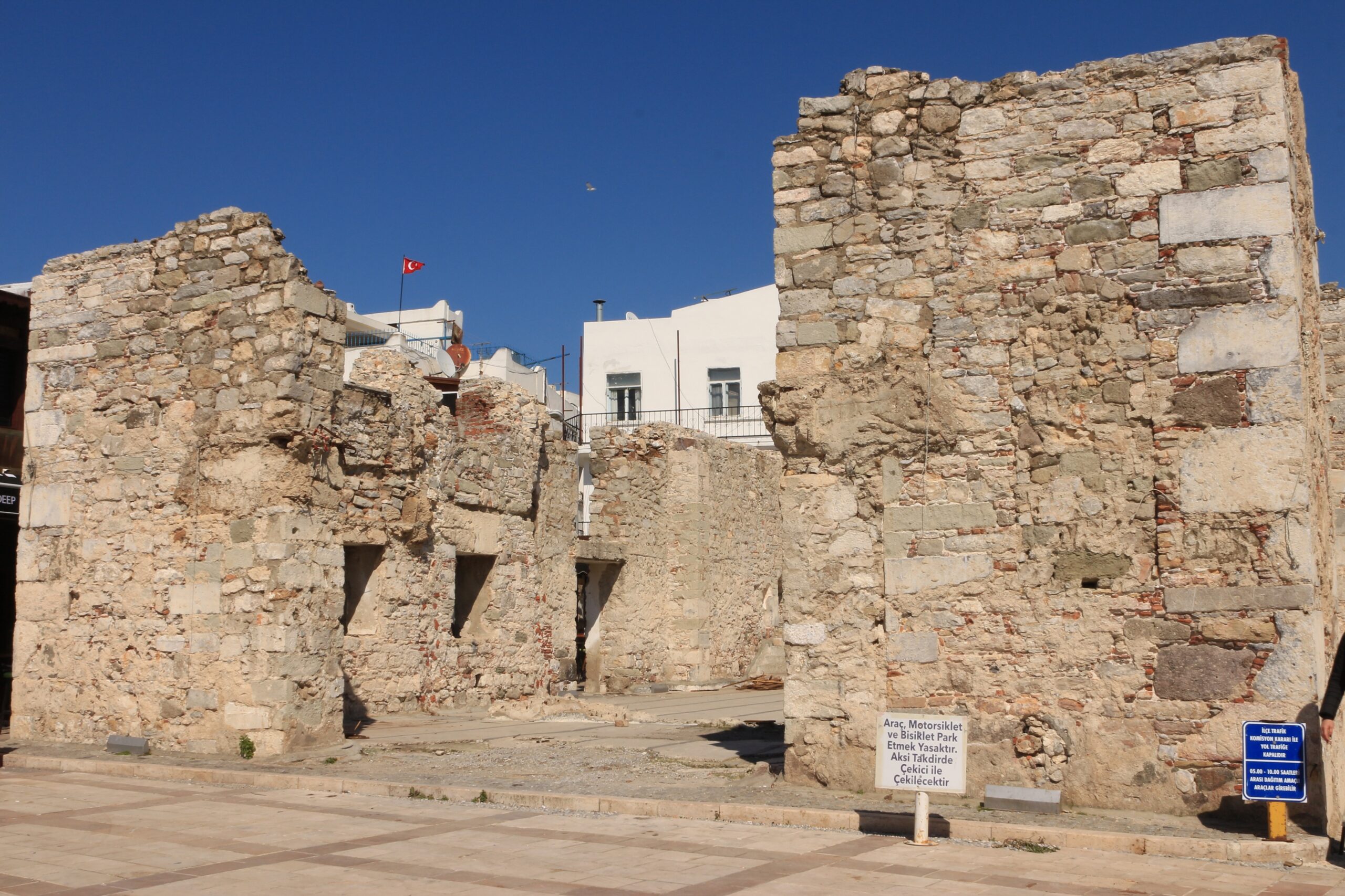 Aya Nikola Kilisesi, Bodrum