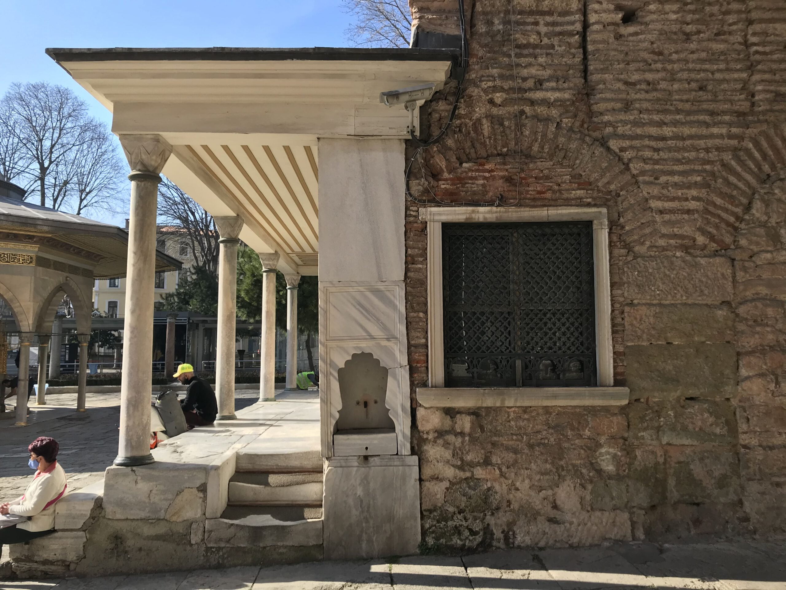 Ayasofya Camii Avlu Sebil ve Çeşmesi