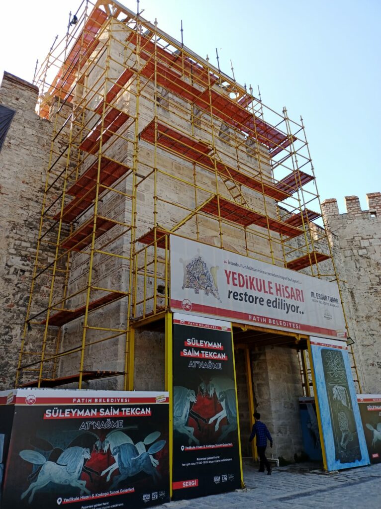 Yedikule Hisarı Bayrak Kulesi