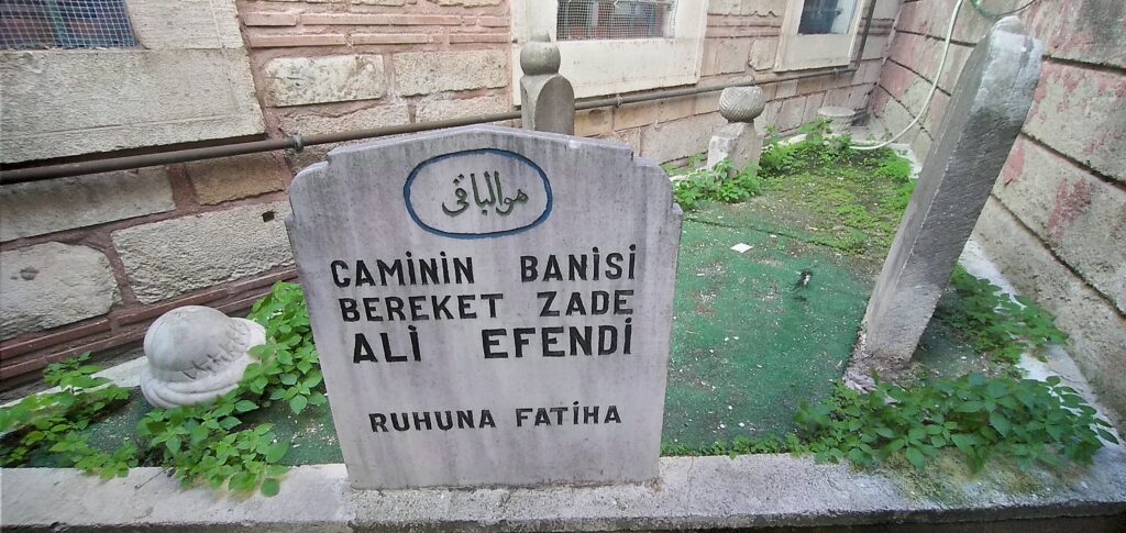 Bereketzade Ali Efendi Kabri