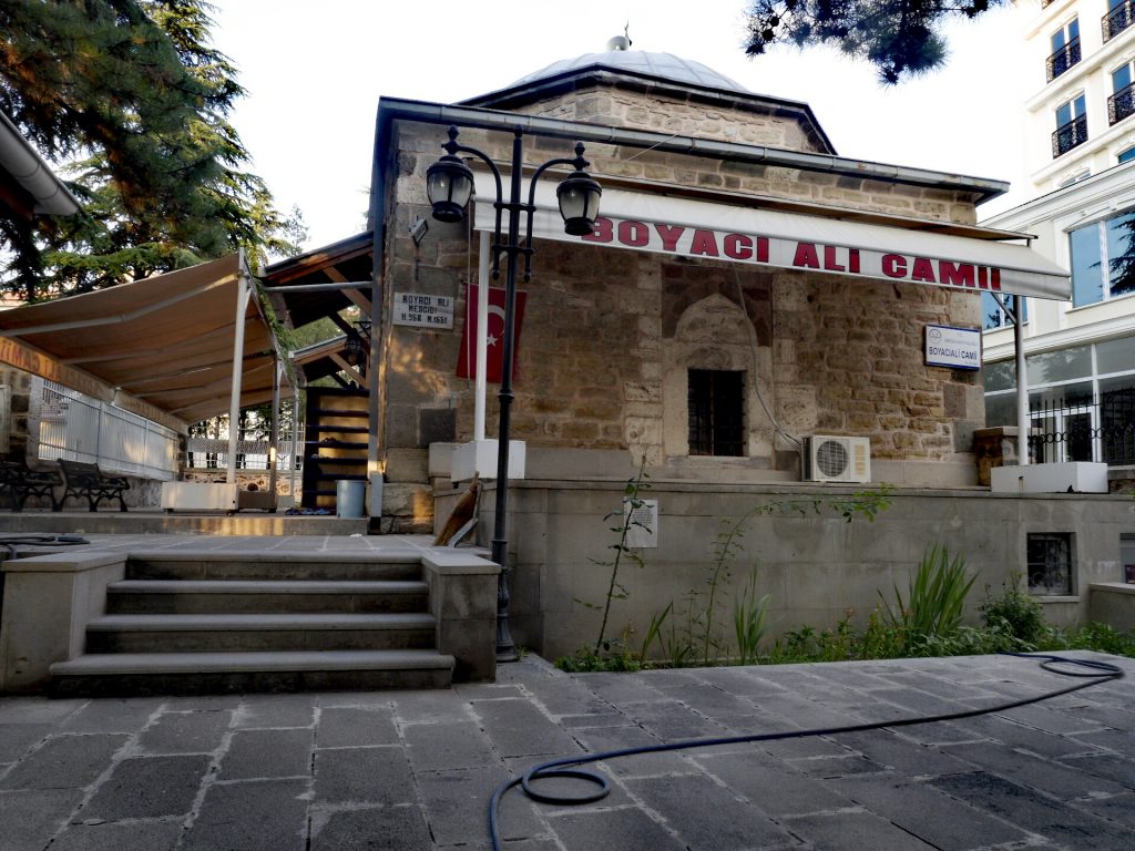 Boyacı Ali Camii