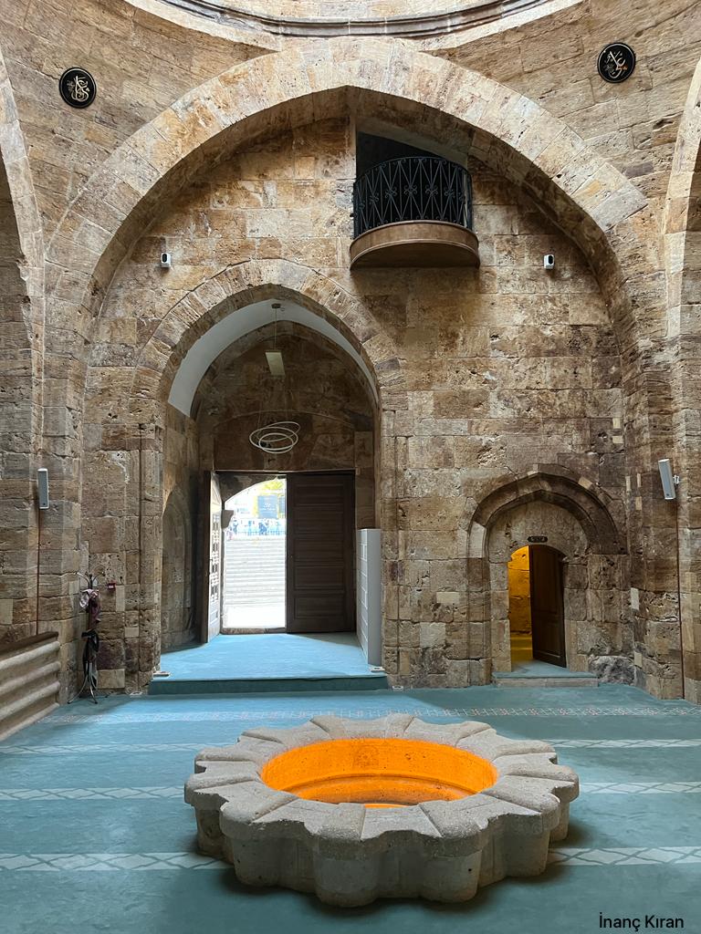 Caca Bey Medresesi Kuyusu