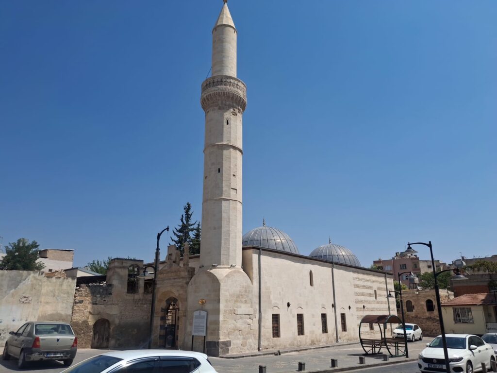 Çalık Camii