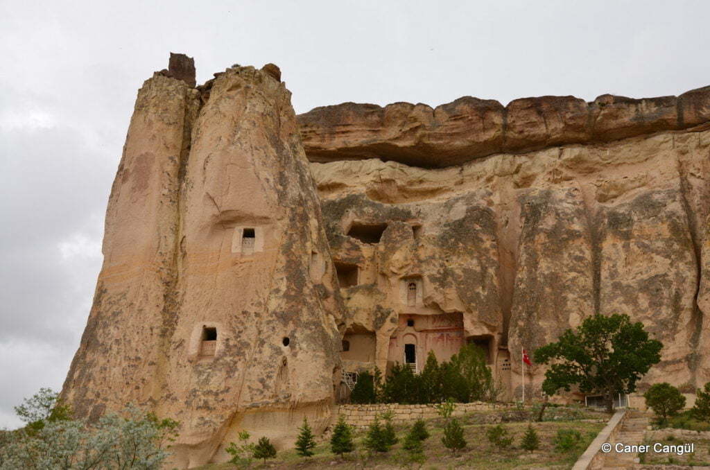 Çavuşin Kilisesi