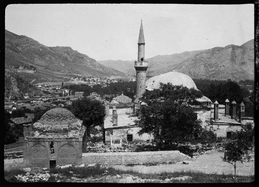 Çilehane Türbesi