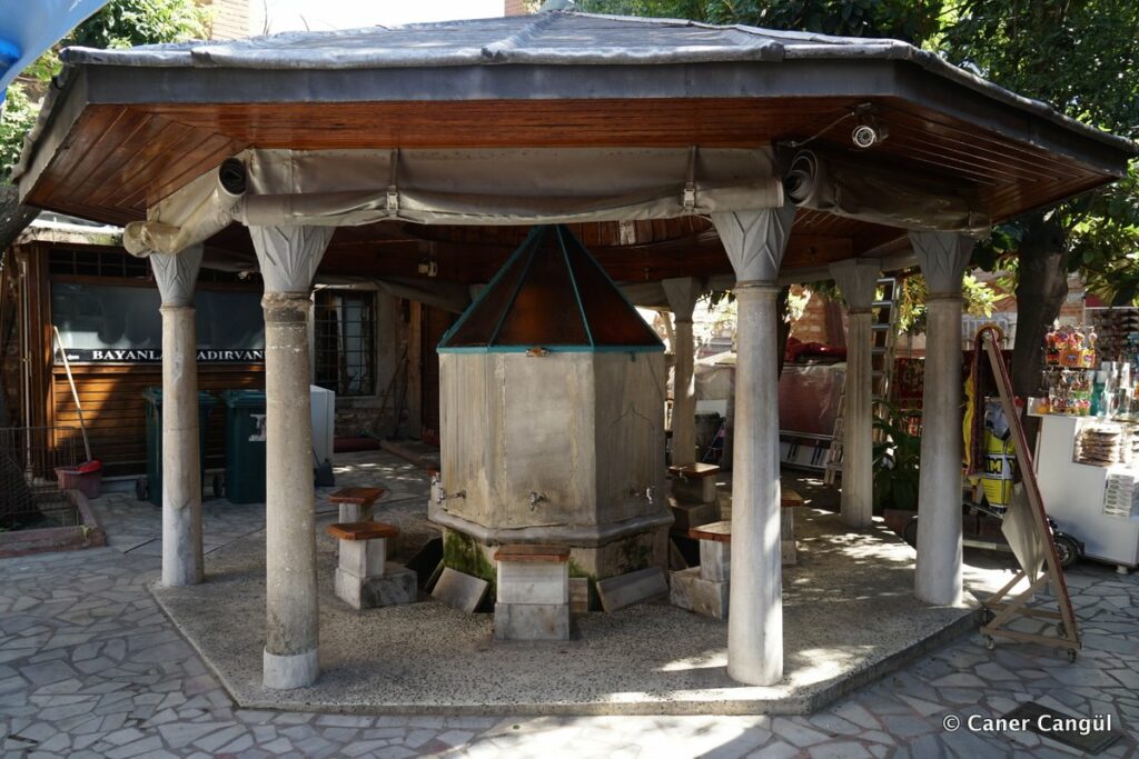 Çorlulu Ali Paşa Şadırvanı