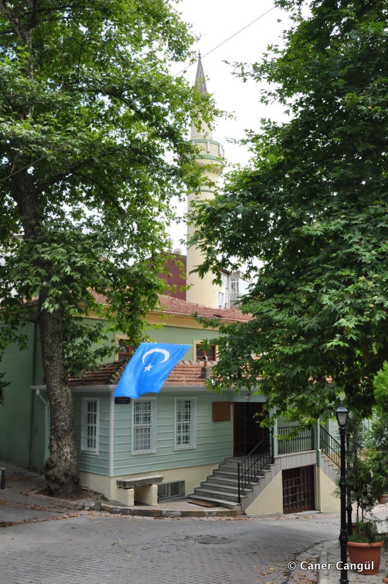 Çukurcuma Camii