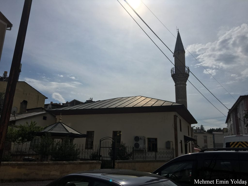 Çukurpınar Camii