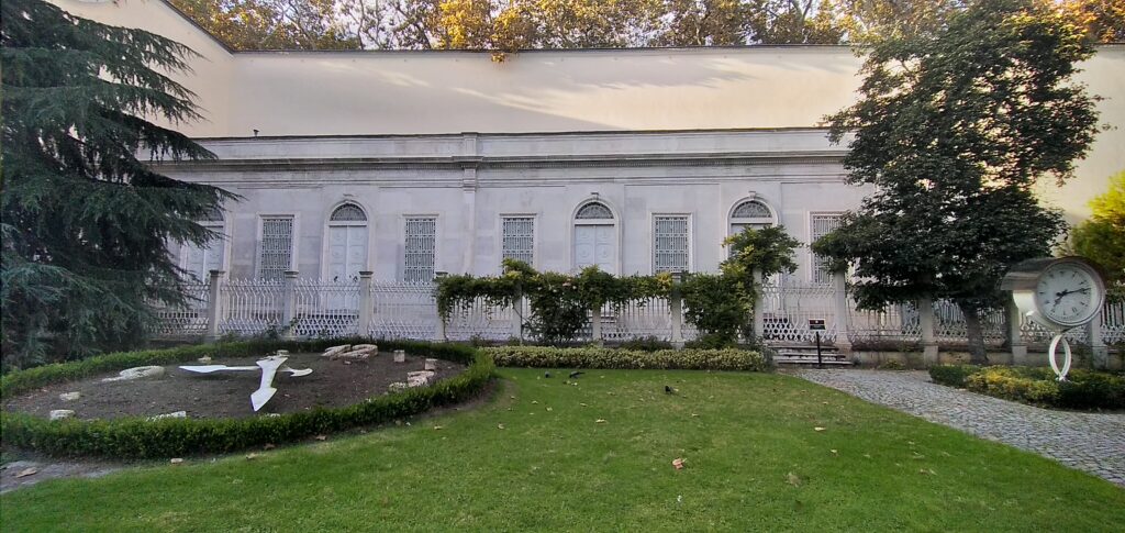 Dolmabahçe Sarayı İç Hazine Dairesi