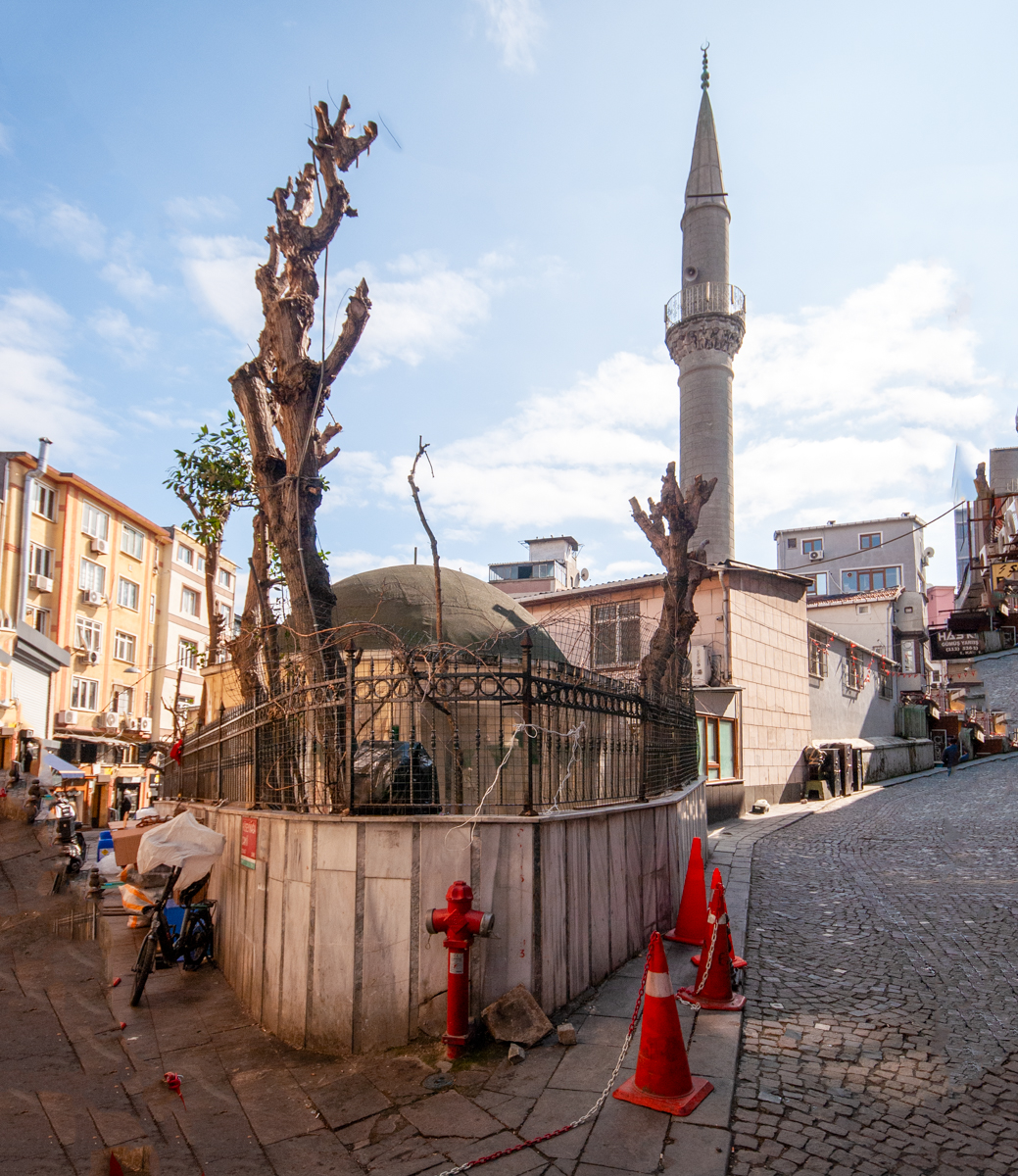 Hüseyin Ağa Camii