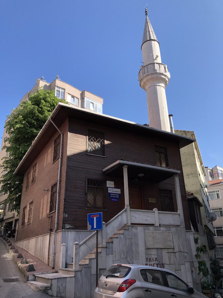 Ekmekçibaşı Ali Ağa Camii
