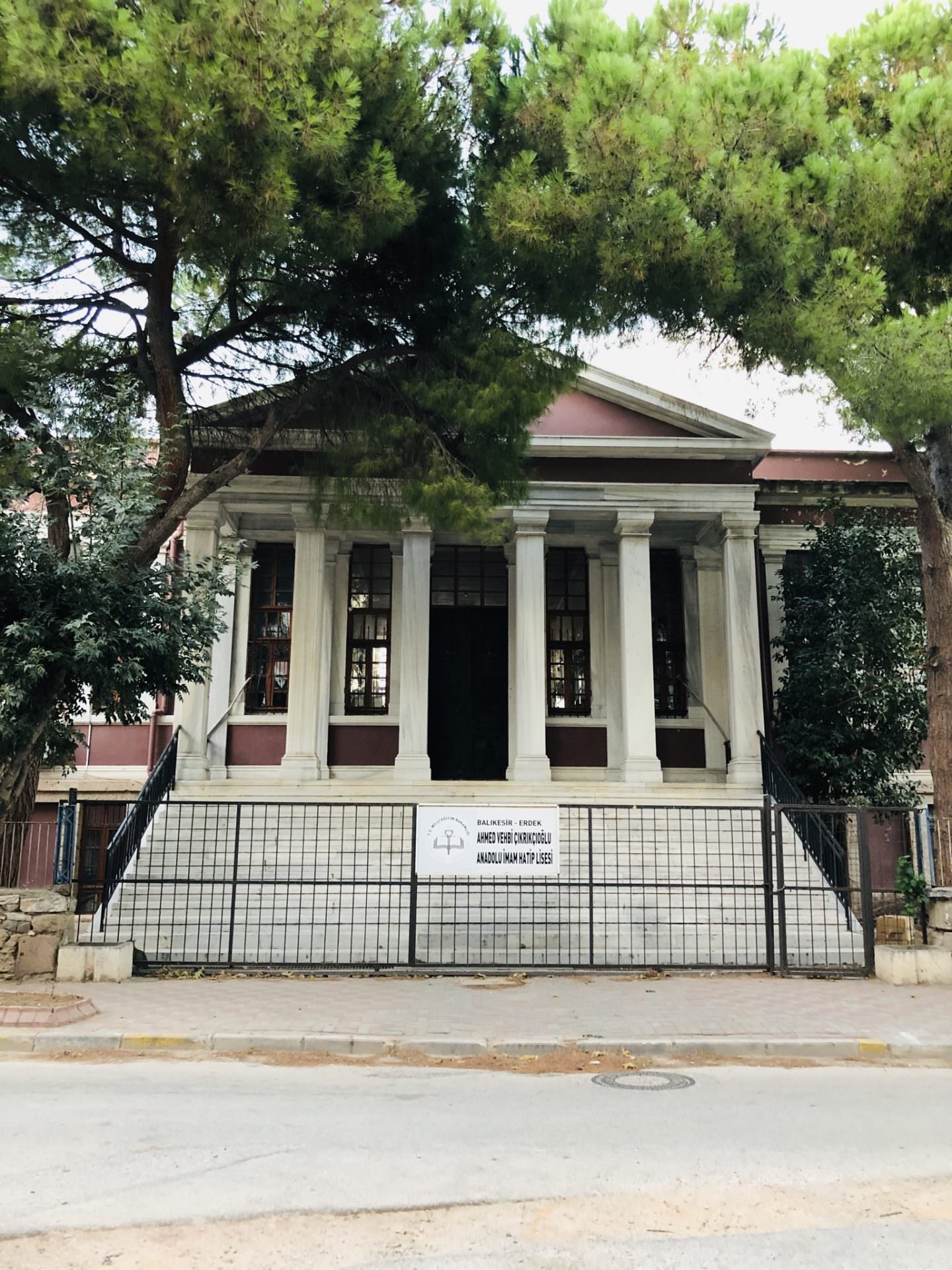 Erdek Taş Mektep
