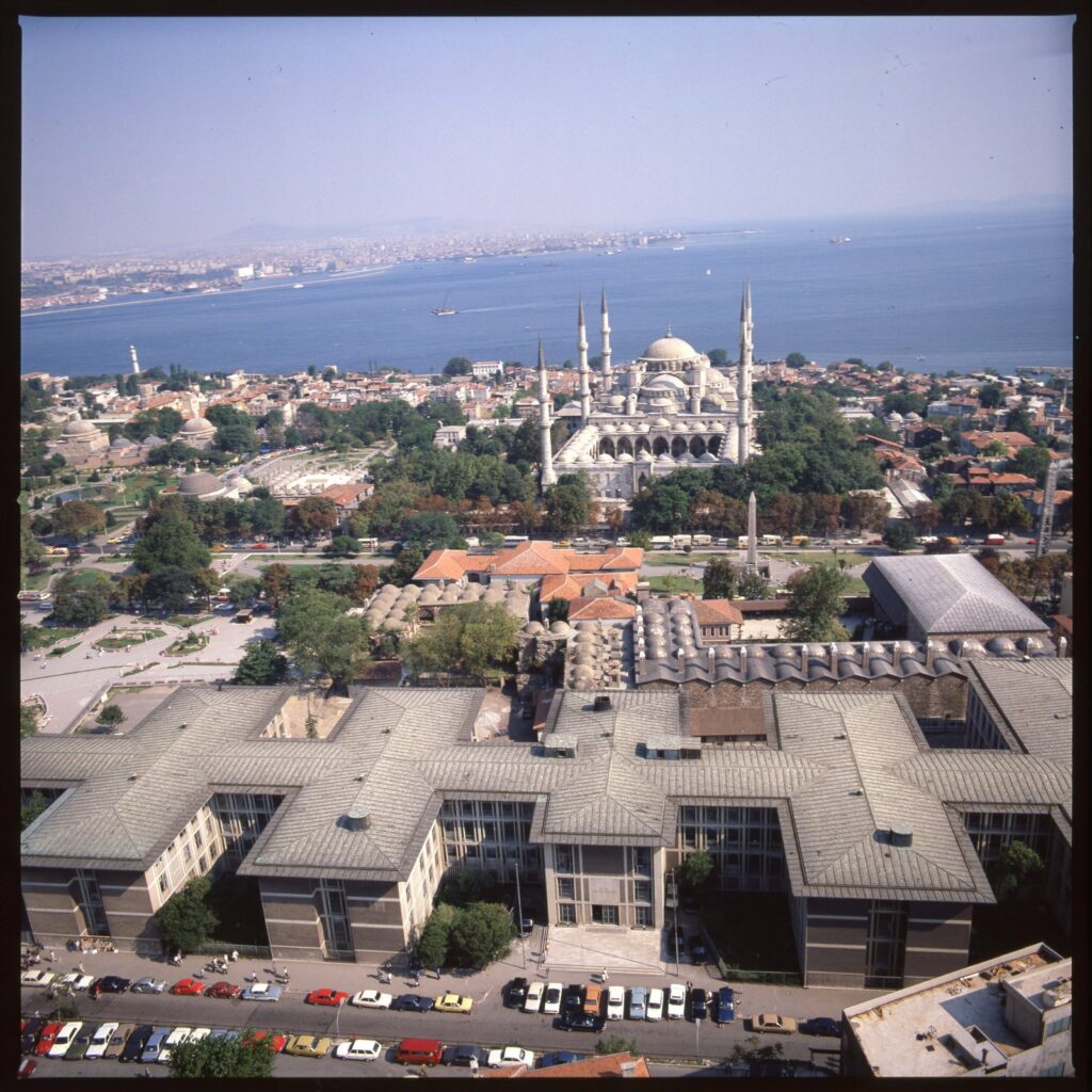 Eski Sultanahmet Adliye Binası