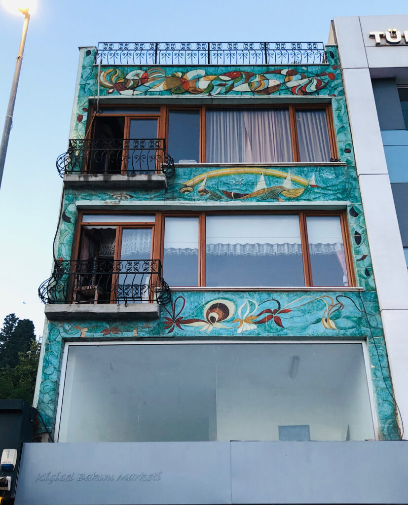 Fevzi Paşa Caddesi No:42 Seramik Panosu
