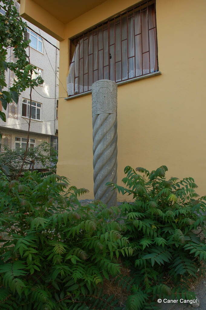 Feyzi Bey Nişan Taşı