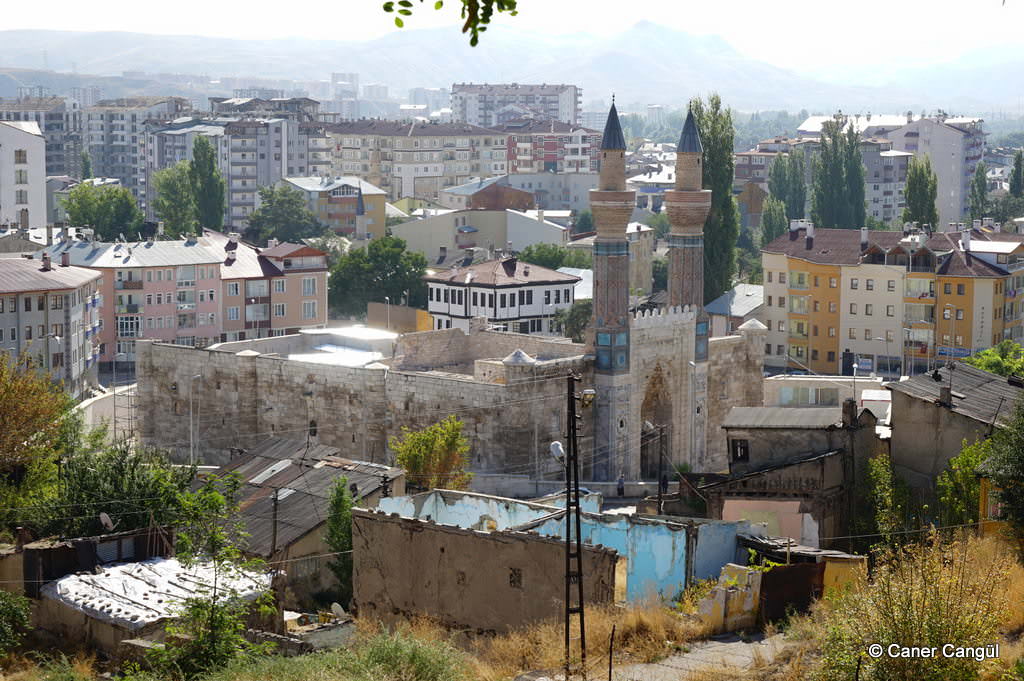 Gök Medrese, Sivas