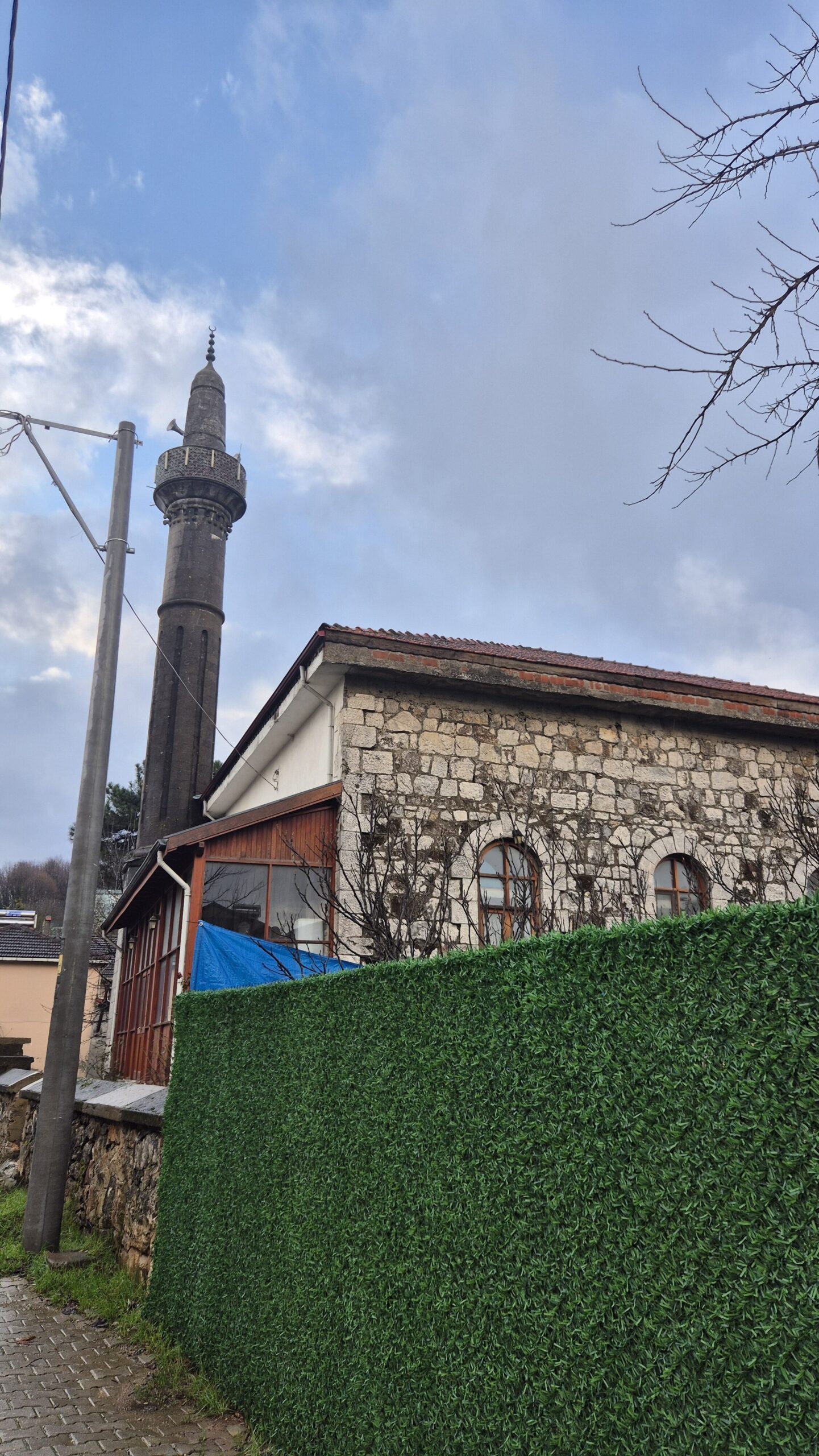 Güneyköy Küçük Cami