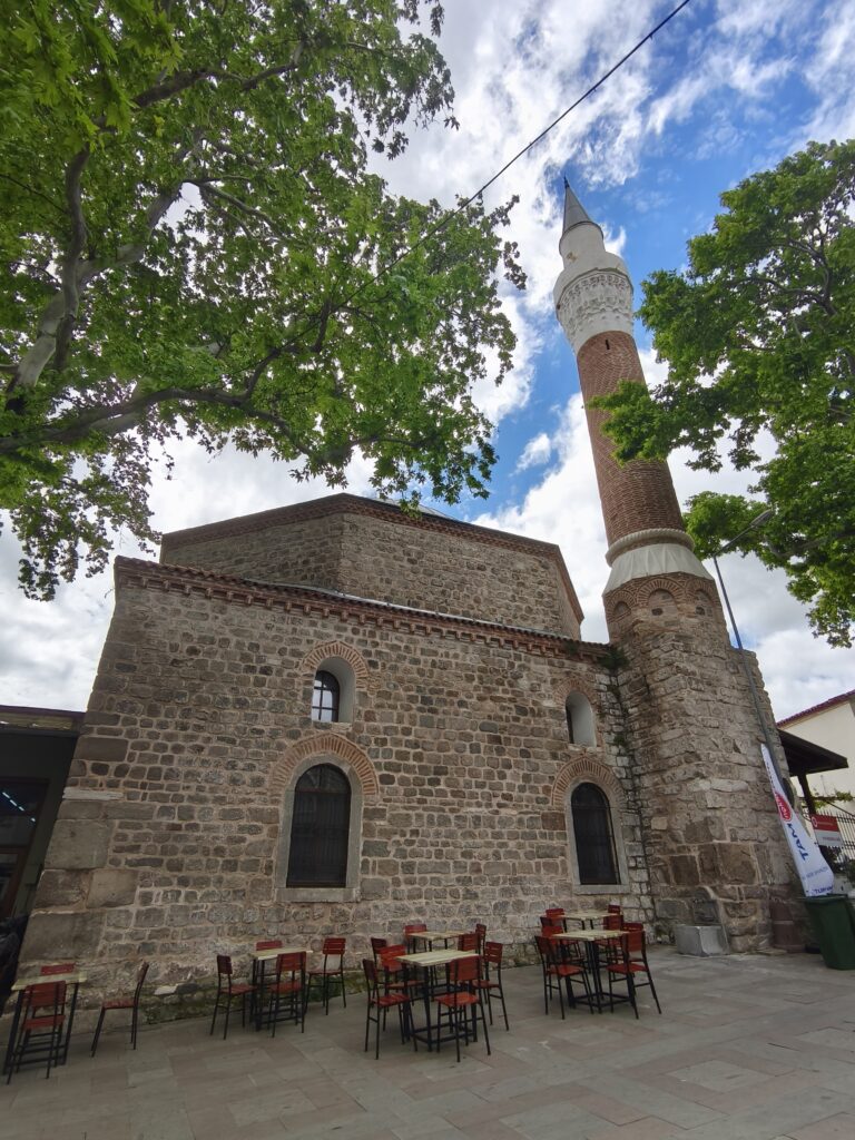 Hacı Hekim Camii