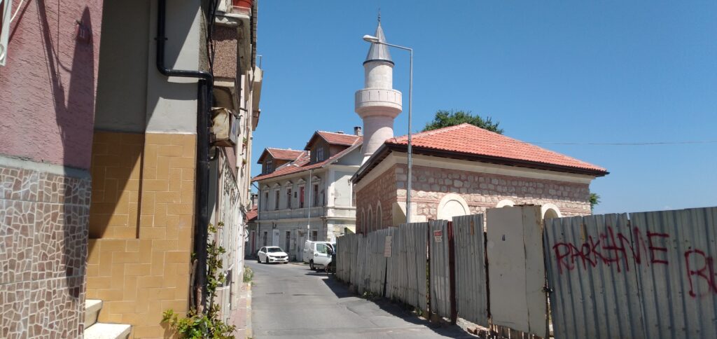 Hacı İlyas Camii, Yedikule