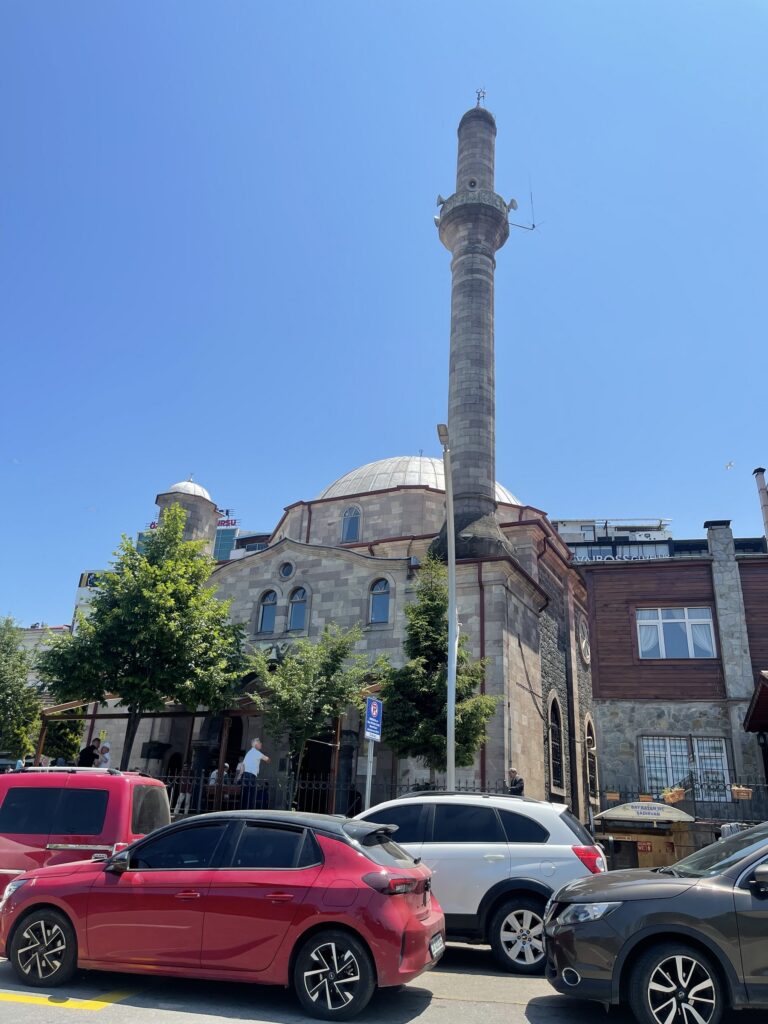 Hacı Miktat Camii
