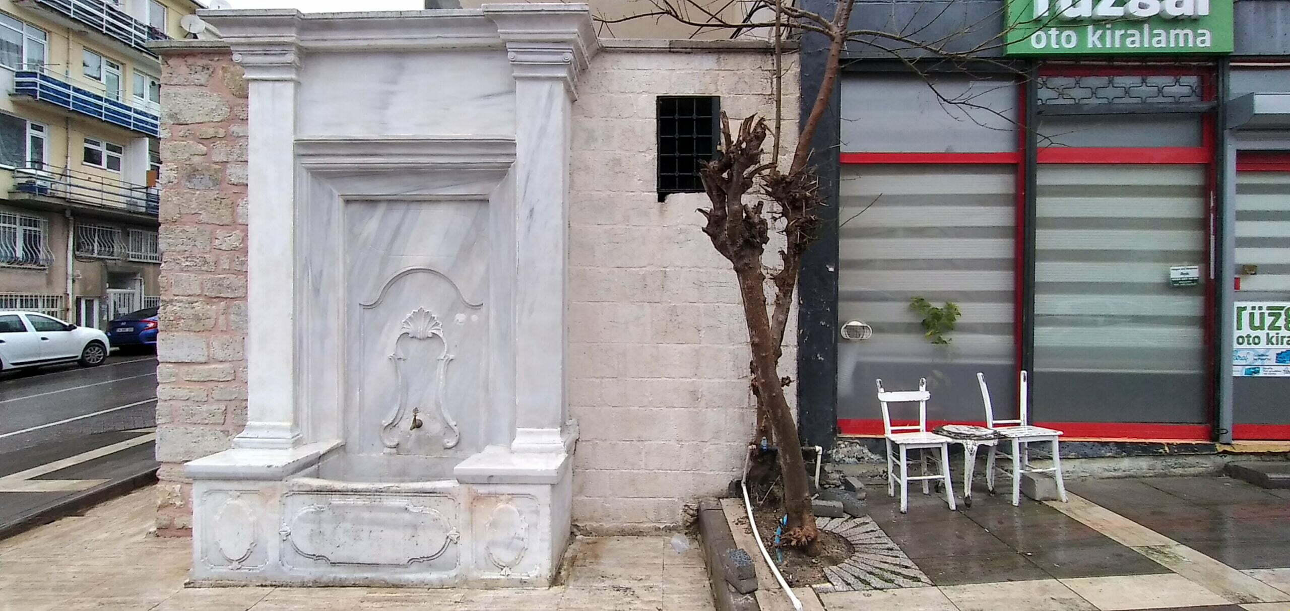 Hamam Sokak Çeşmesi