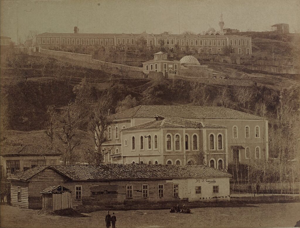 Hasan Paşa Askerî ve Gureba Hastanesi