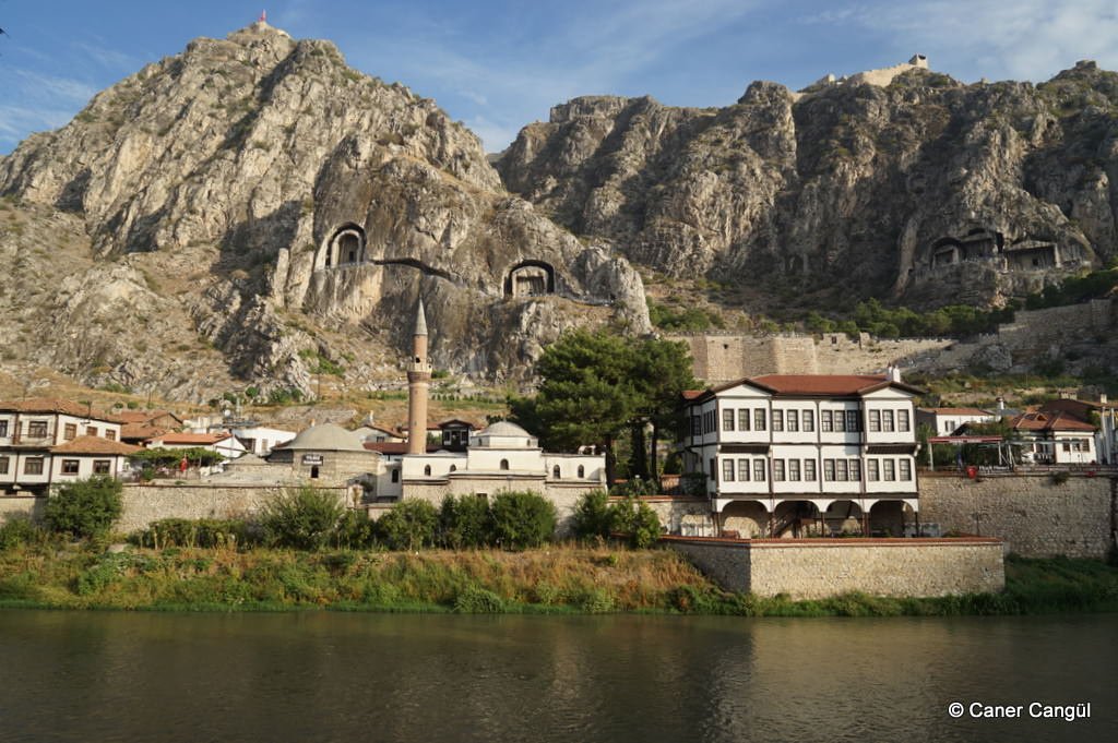 Hatuniye Camii, Amasya